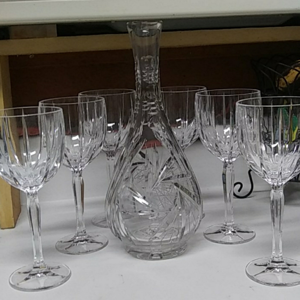 6 Waterford wine glasses